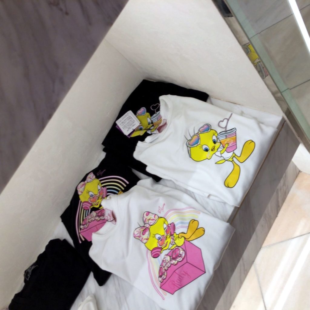 Rady×トゥイーティーコラボTシャツ♡Rady表参道店で発売中！！ | ms2300Blog