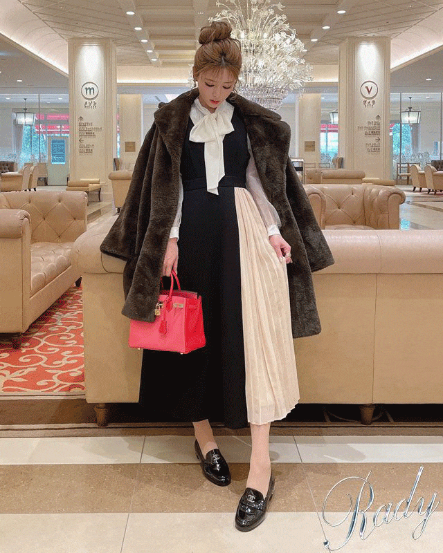 激安商品 新品 Rady サロペット スカート 黒 ワンピース ポケットビジュー Rady その他 Www Solidarite Numerique Fr