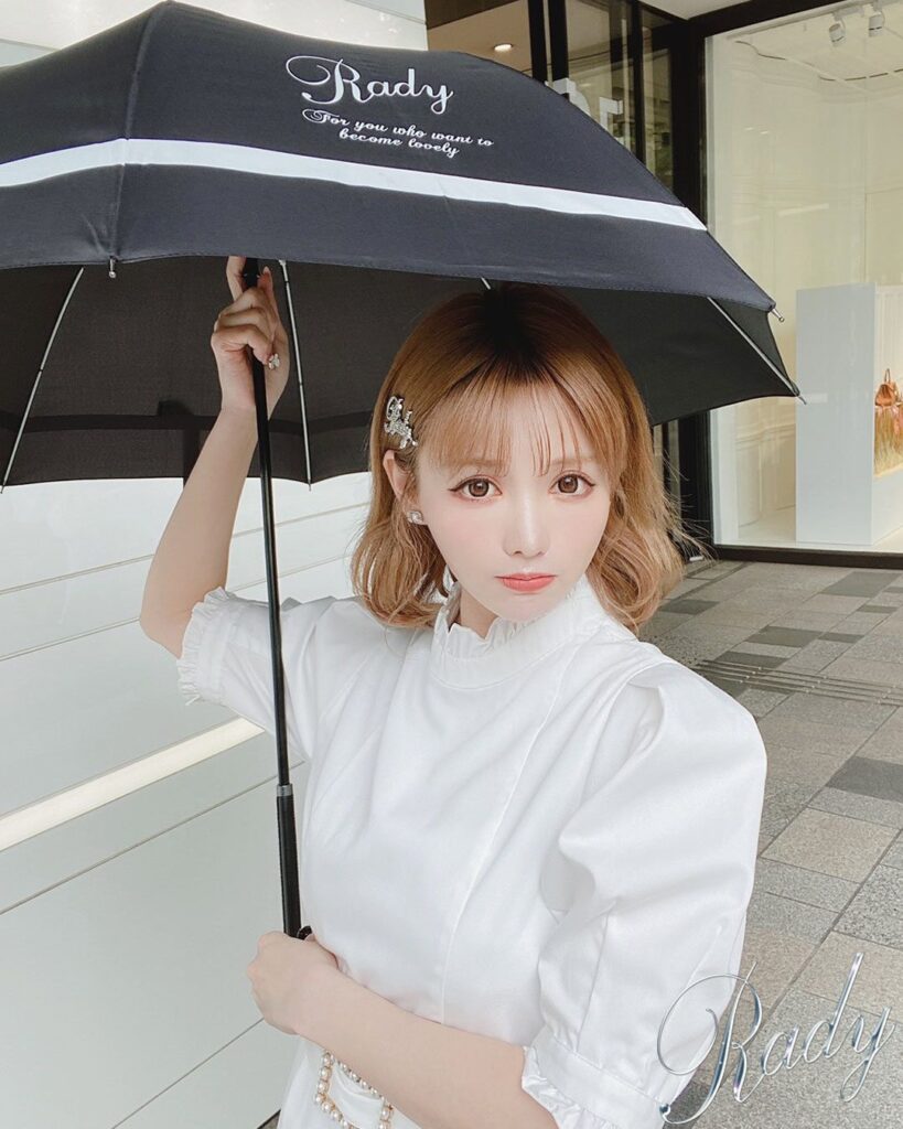 Radyノベルティの傘をレポ〜(*´∇｀*)梅雨くんなし👊 | ms2300Blog