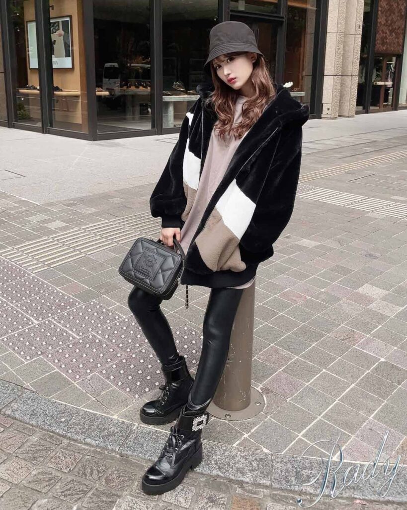 PRADA あざとい バケハ